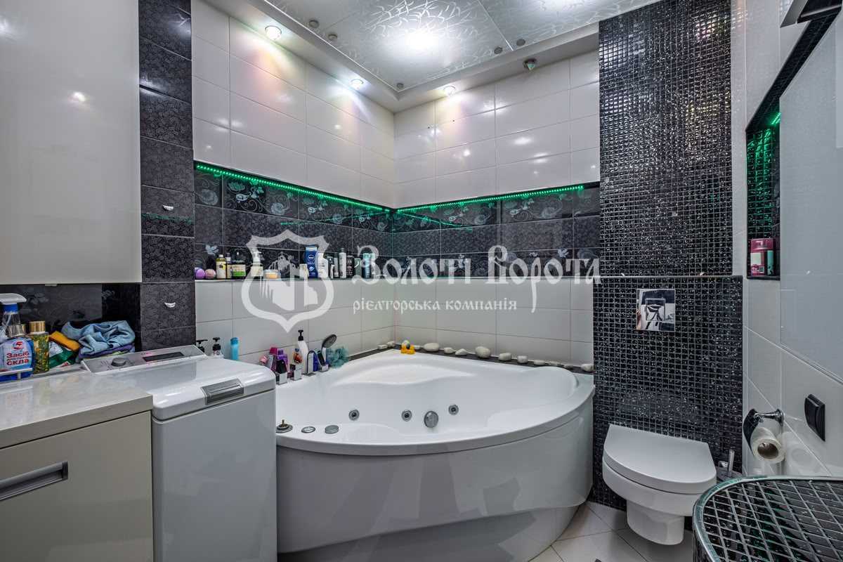 Продажа 1-комнатной квартиры 52 м², Елены Пчилки ул., 2