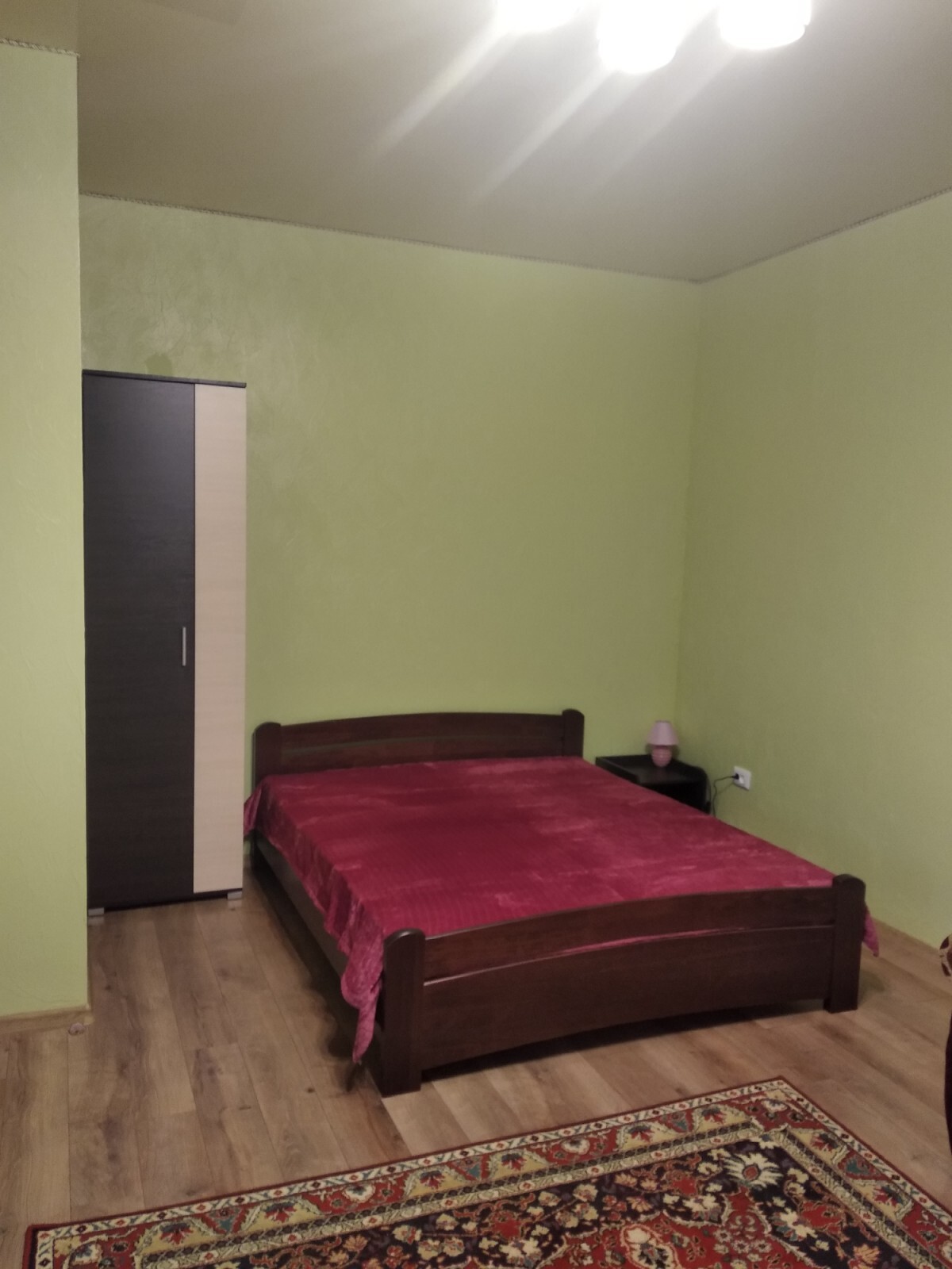 1-кімнатна квартира подобово 45 м², Володимира Івасюка вул., 11