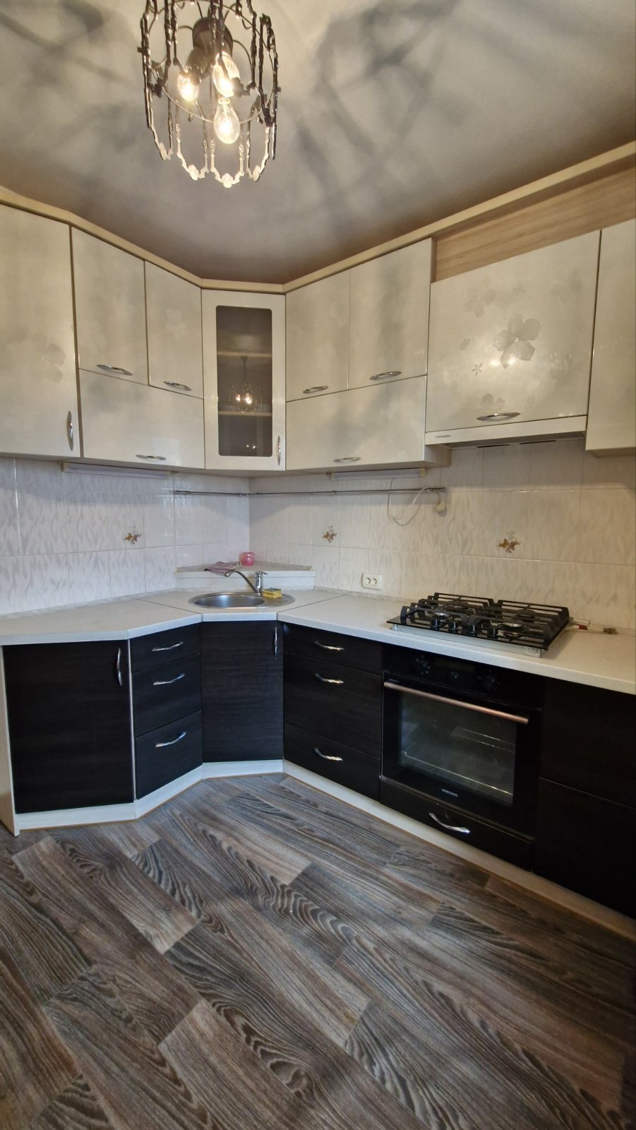 Продаж 2-кімнатної квартири 55 м², Чкалова вул.
