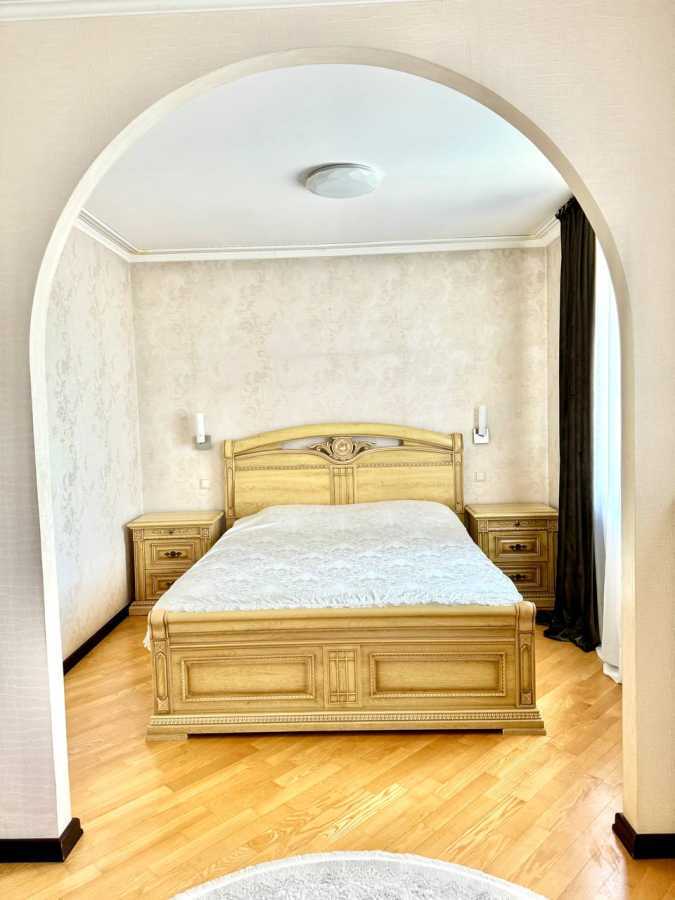 Продажа дома 180 м², 54-я Садовая ул.