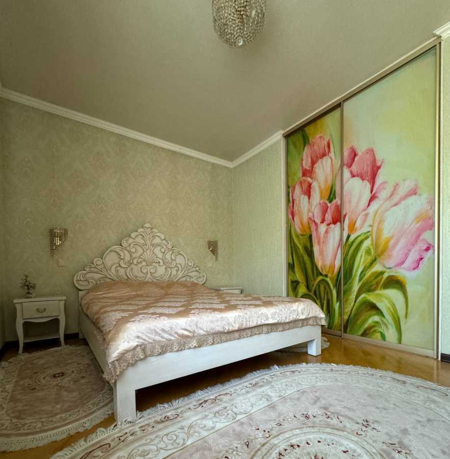 Продажа дома 180 м², 54-я Садовая ул.