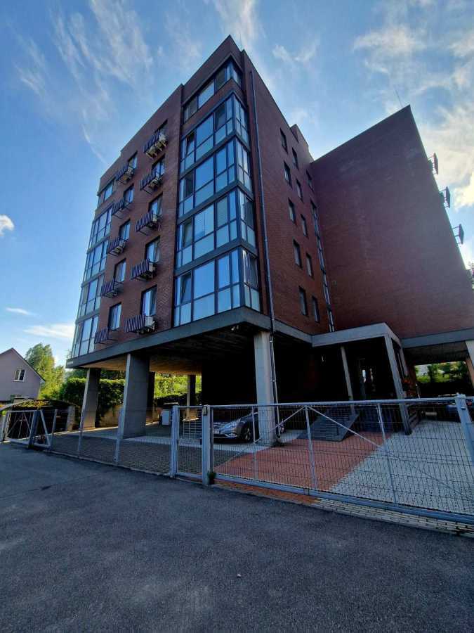 Продаж 2-кімнатної квартири 76 м², Пожарського вул.