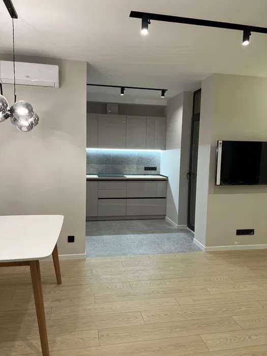 Продажа 2-комнатной квартиры 66 м², Победы просп., 71А