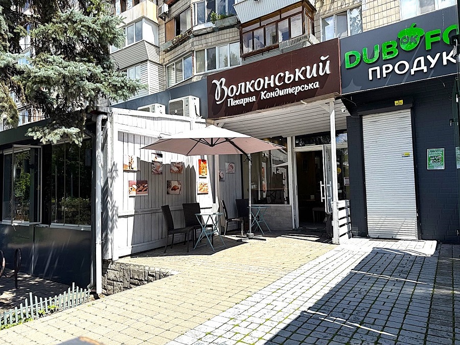 Оренда торговельного приміщення 19.5 м², Русанівська наб., 4