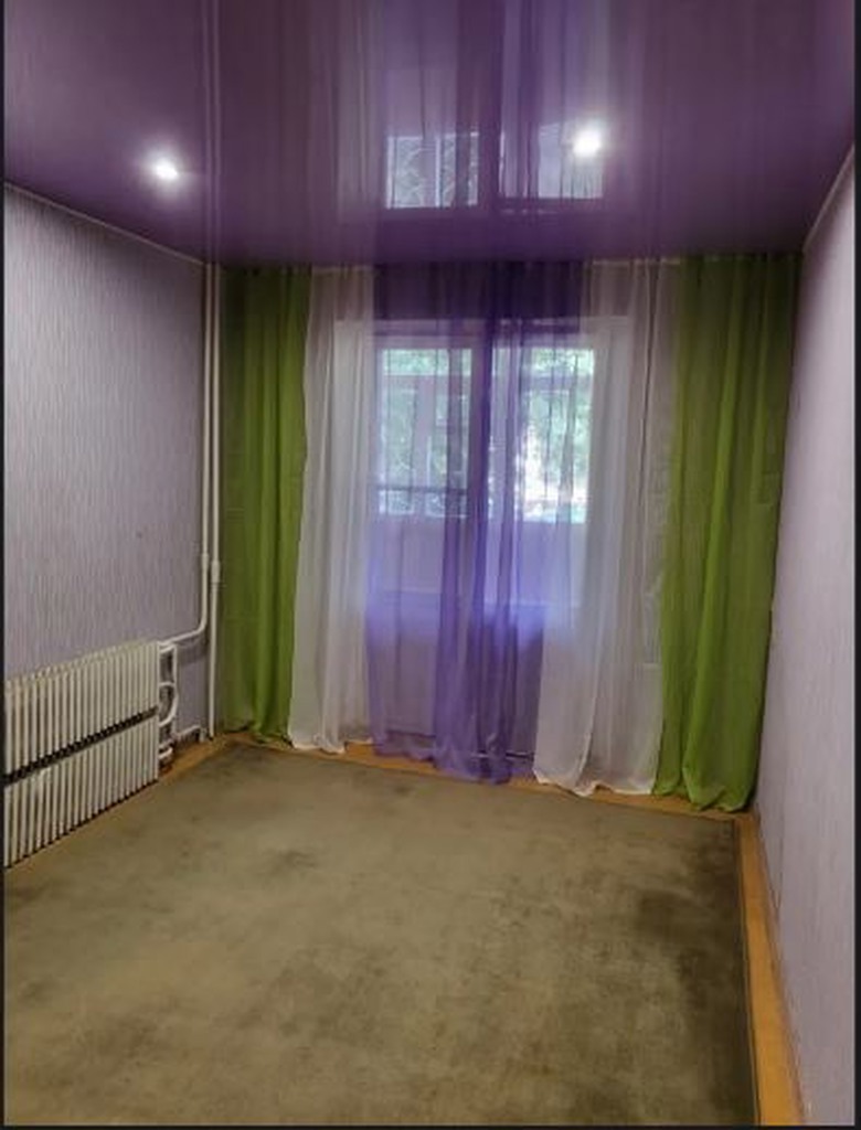 Продаж 2-кімнатної квартири 50 м², Вільний пров., 3