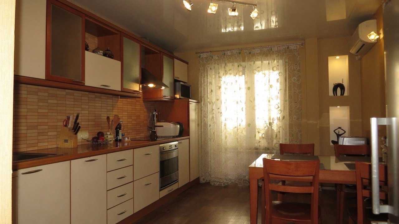 Продаж 3-кімнатної квартири 93 м², Урлівська вул., 8