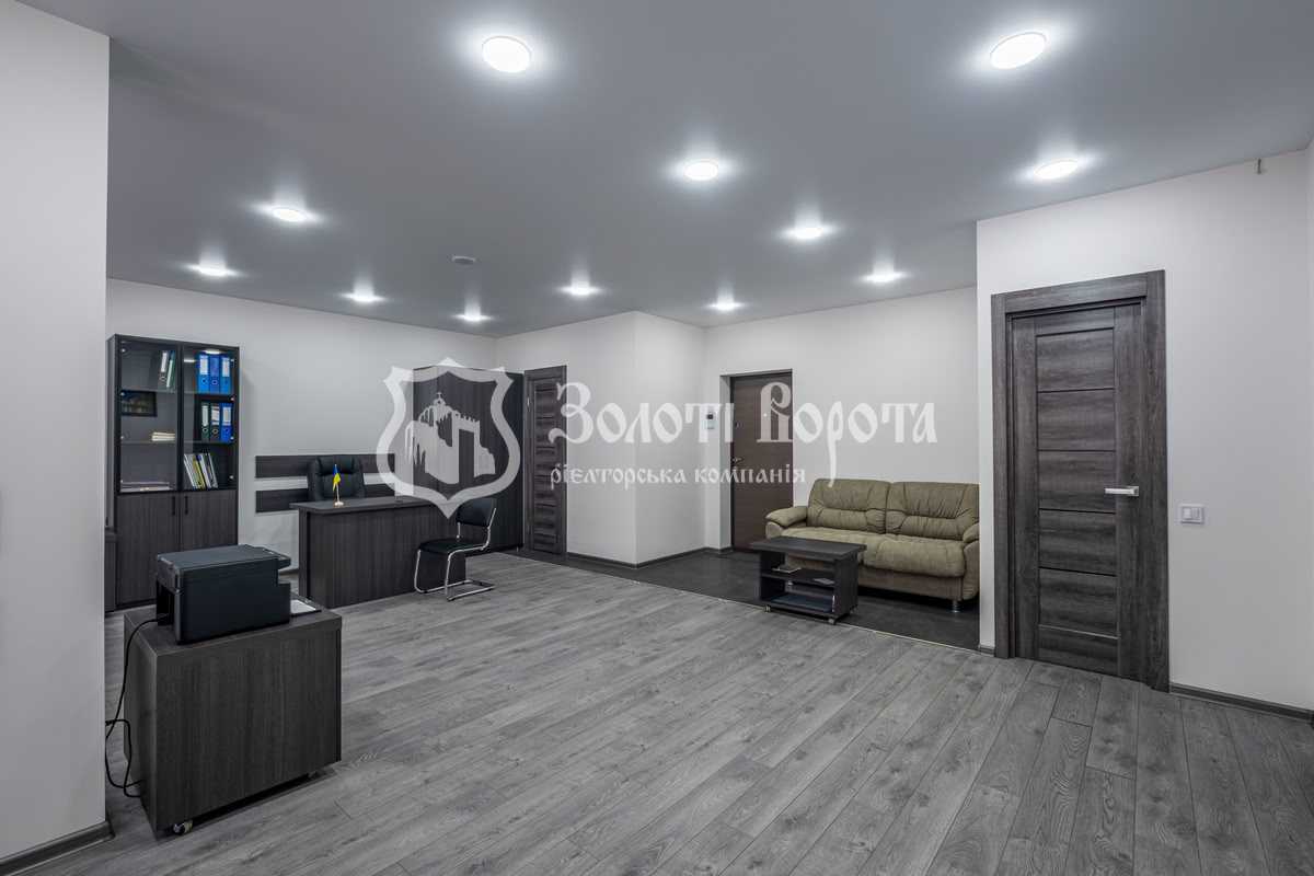 Продаж 3-кімнатної квартири 76.5 м², Любомира Гузара просп., 11