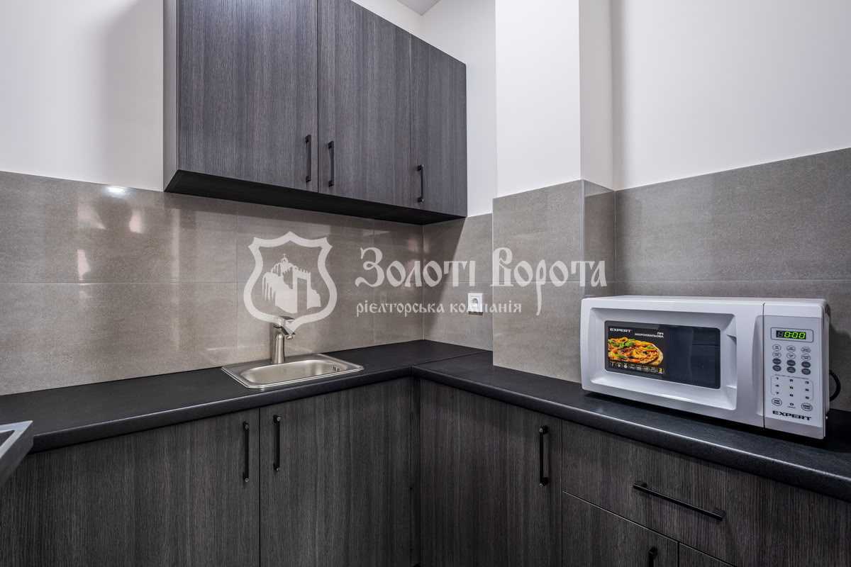 Продаж 3-кімнатної квартири 76.5 м², Любомира Гузара просп., 11