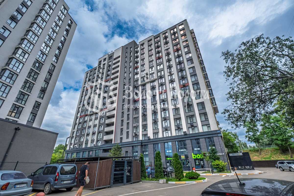 Продаж 3-кімнатної квартири 76.5 м², Любомира Гузара просп., 11