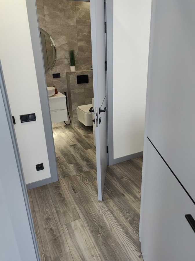 Продаж 2-кімнатної квартири 69.03 м², Олександра Олеся вул., 1
