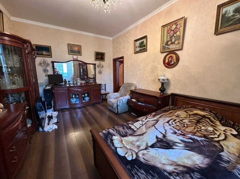 Продаж 4-кімнатної квартири 88 м², Велика Васильківська вул., 42