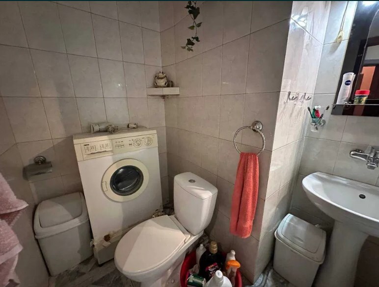 Продаж 4-кімнатної квартири 88 м², Велика Васильківська вул., 42