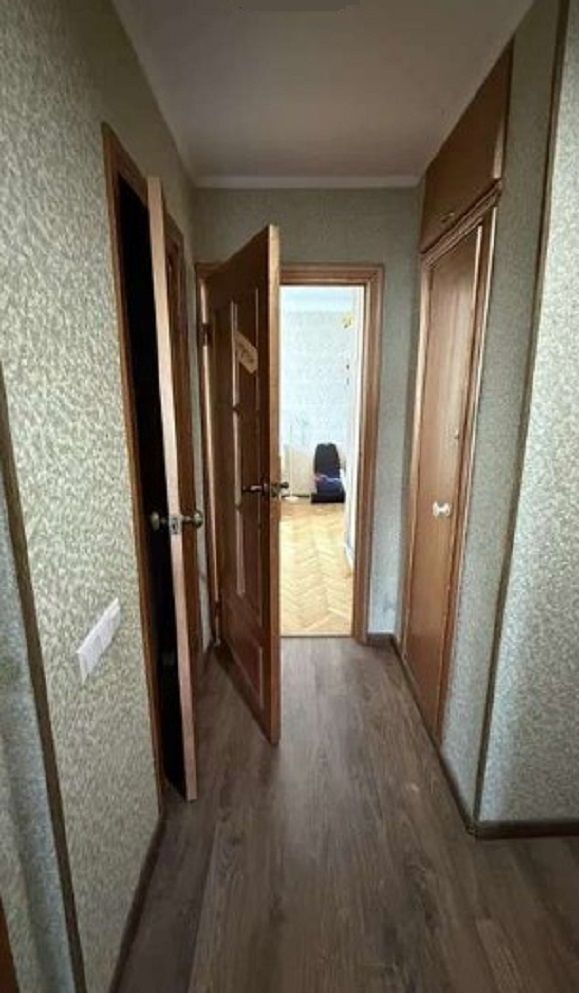 Продаж 4-кімнатної квартири 81 м², Малокитаївська вул., 7