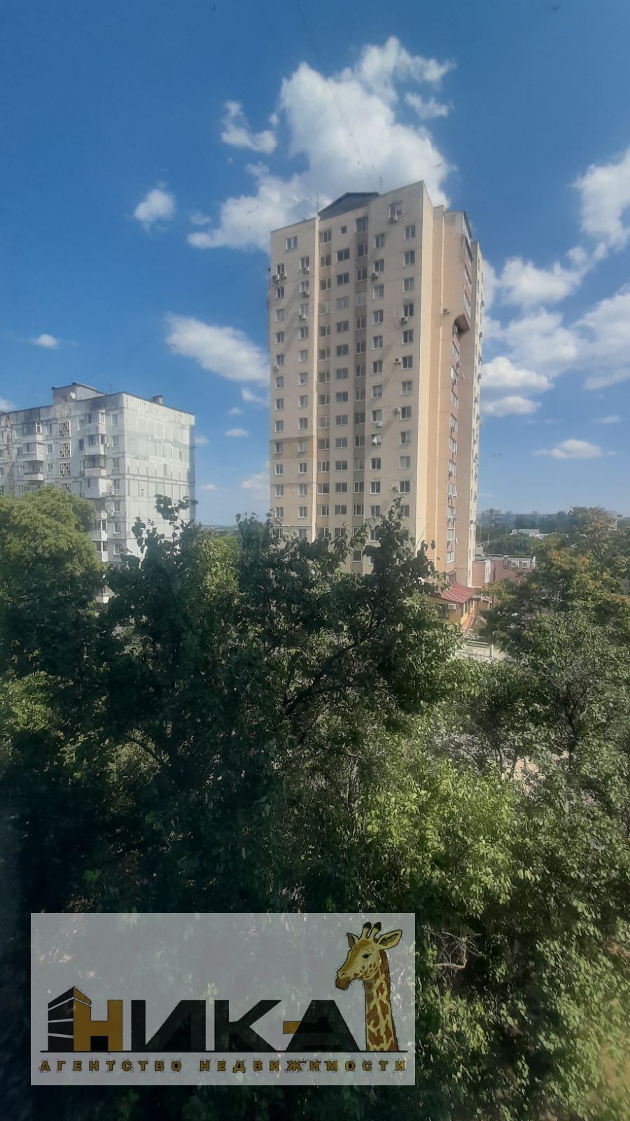 Продажа 2-комнатной квартиры 50 м², Юбилейный просп.