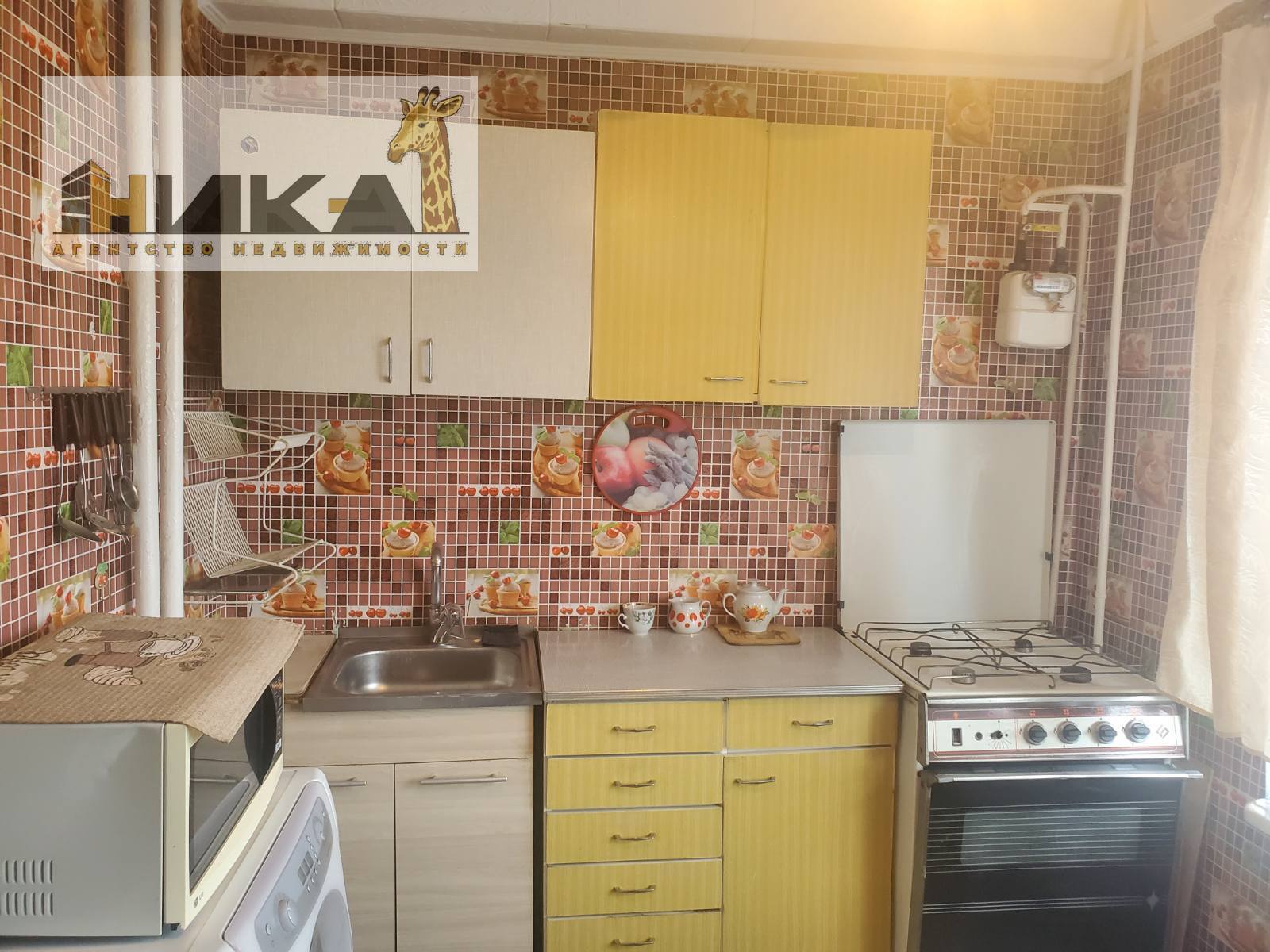 Продажа 2-комнатной квартиры 50 м², Юбилейный просп.