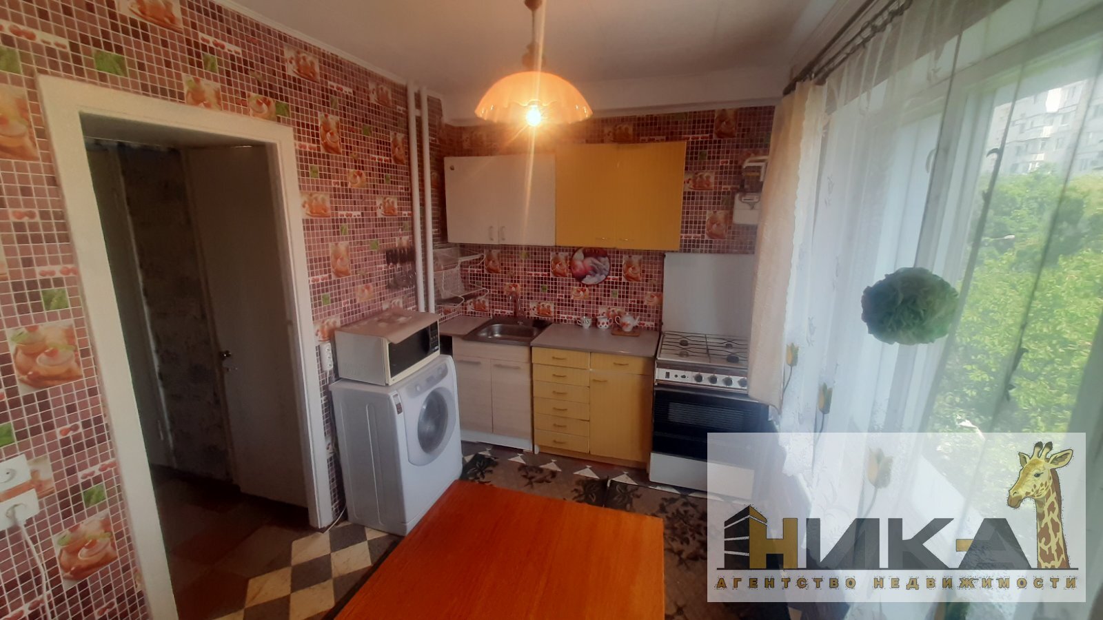 Продажа 2-комнатной квартиры 50 м², Юбилейный просп.