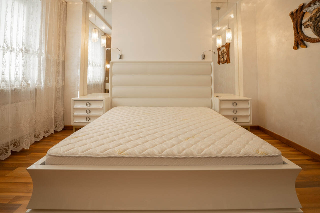 Продаж таунхауса 200 м², Богатирська вул.