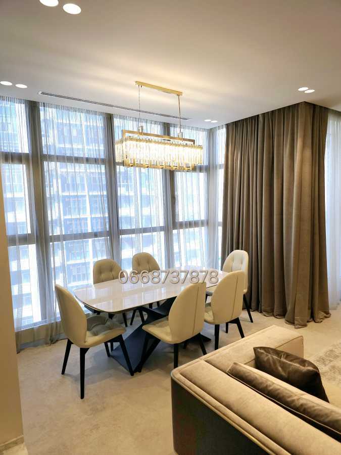 Продажа 4-комнатной квартиры 190 м², Михаила Драгомирова ул., 18а