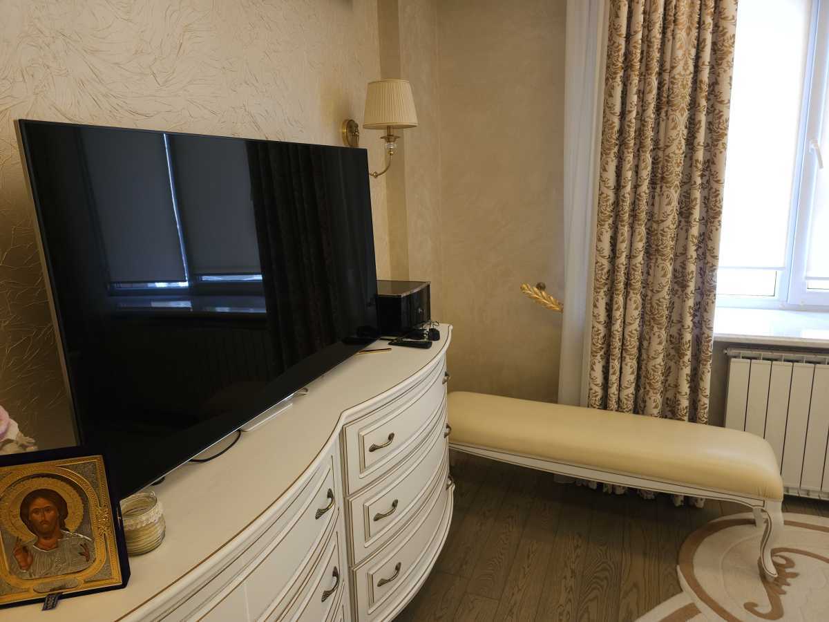 Продажа 4-комнатной квартиры 162 м², Оболонская наб., 3