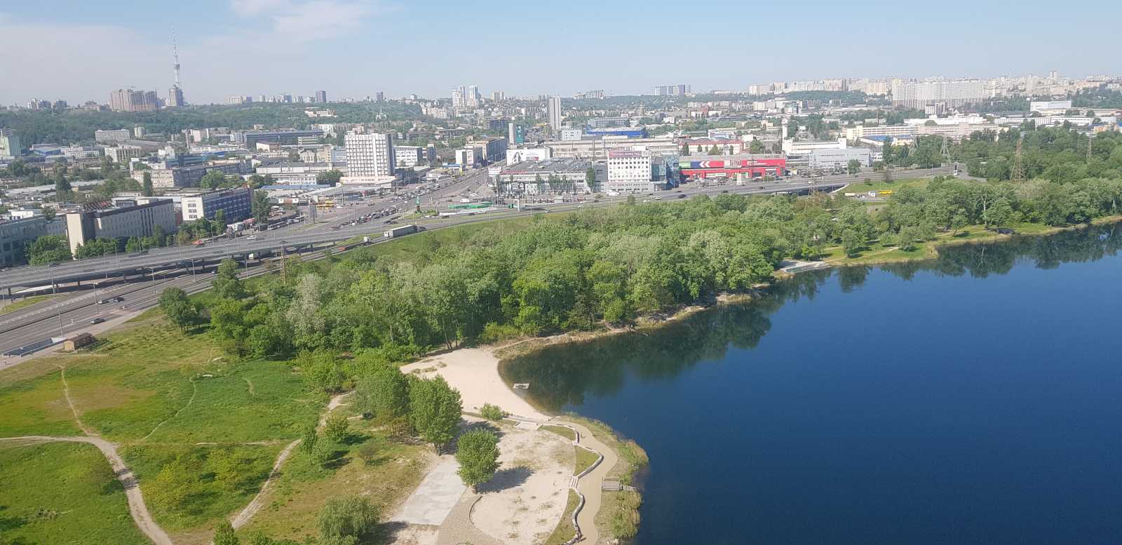 Продажа 4-комнатной квартиры 165 м², Иорданская ул., 1