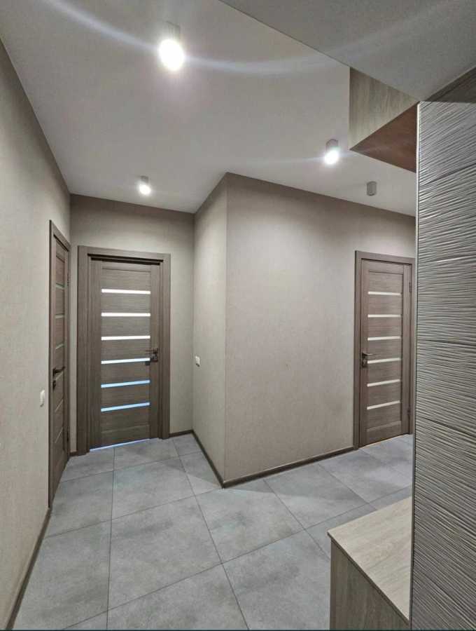 Продажа 2-комнатной квартиры 64 м², Чубинского ул., 4