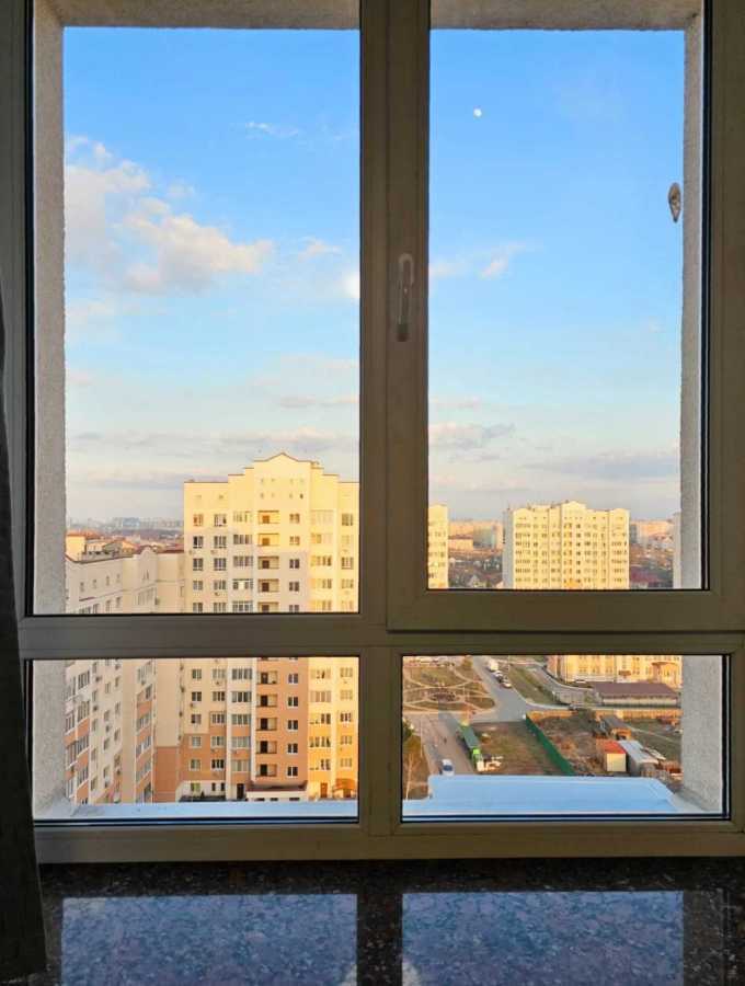 Продажа 2-комнатной квартиры 64 м², Чубинского ул., 4