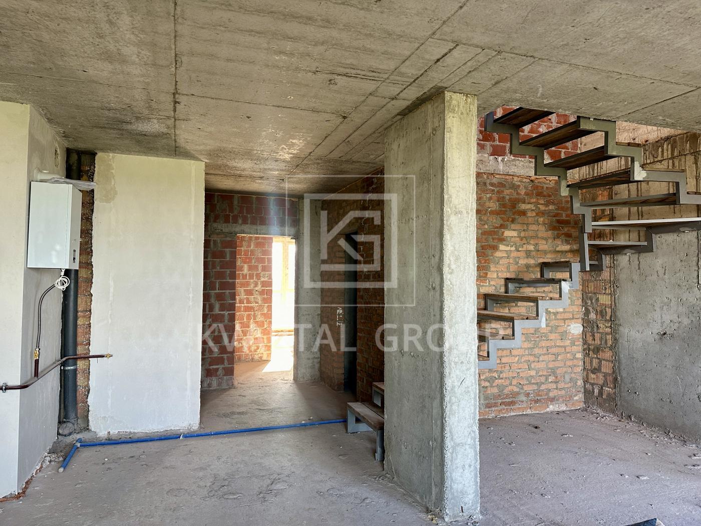 Продажа 2-уровневой квартиры 121 м², Василя Стуса
