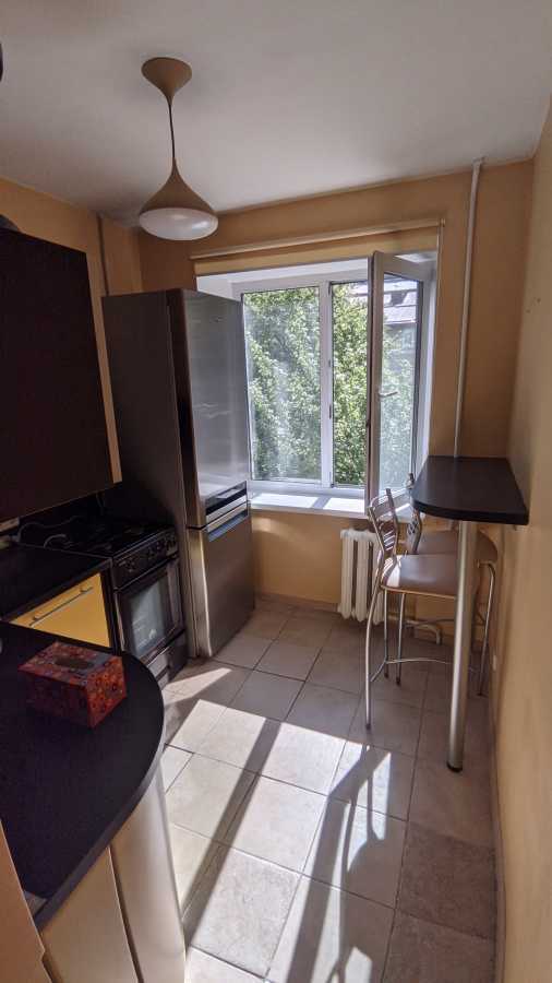 Продажа 2-комнатной квартиры 46 м², Лабораторный пер., 4