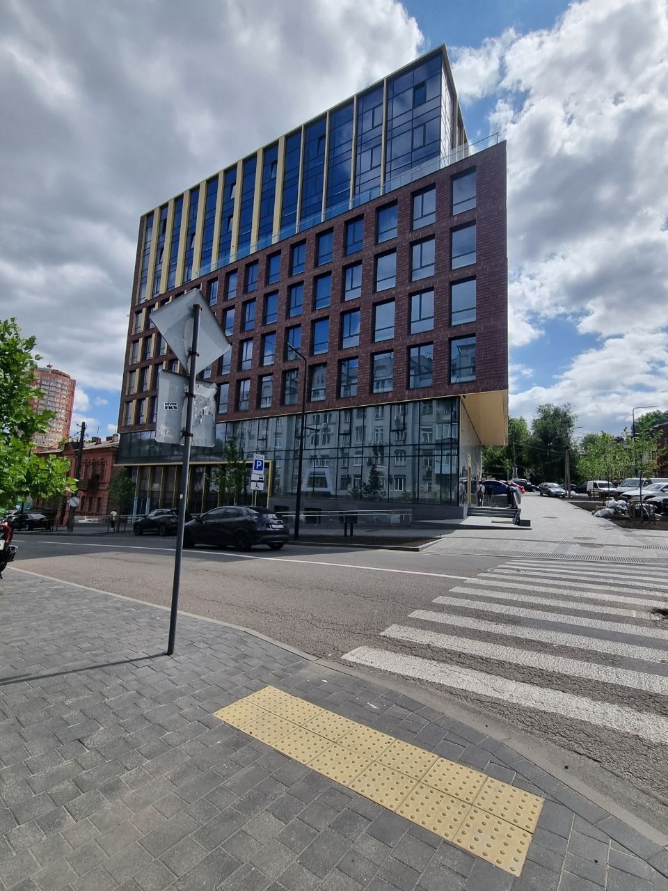 Аренда коммерции 115 м², Паторжинского ул., 22