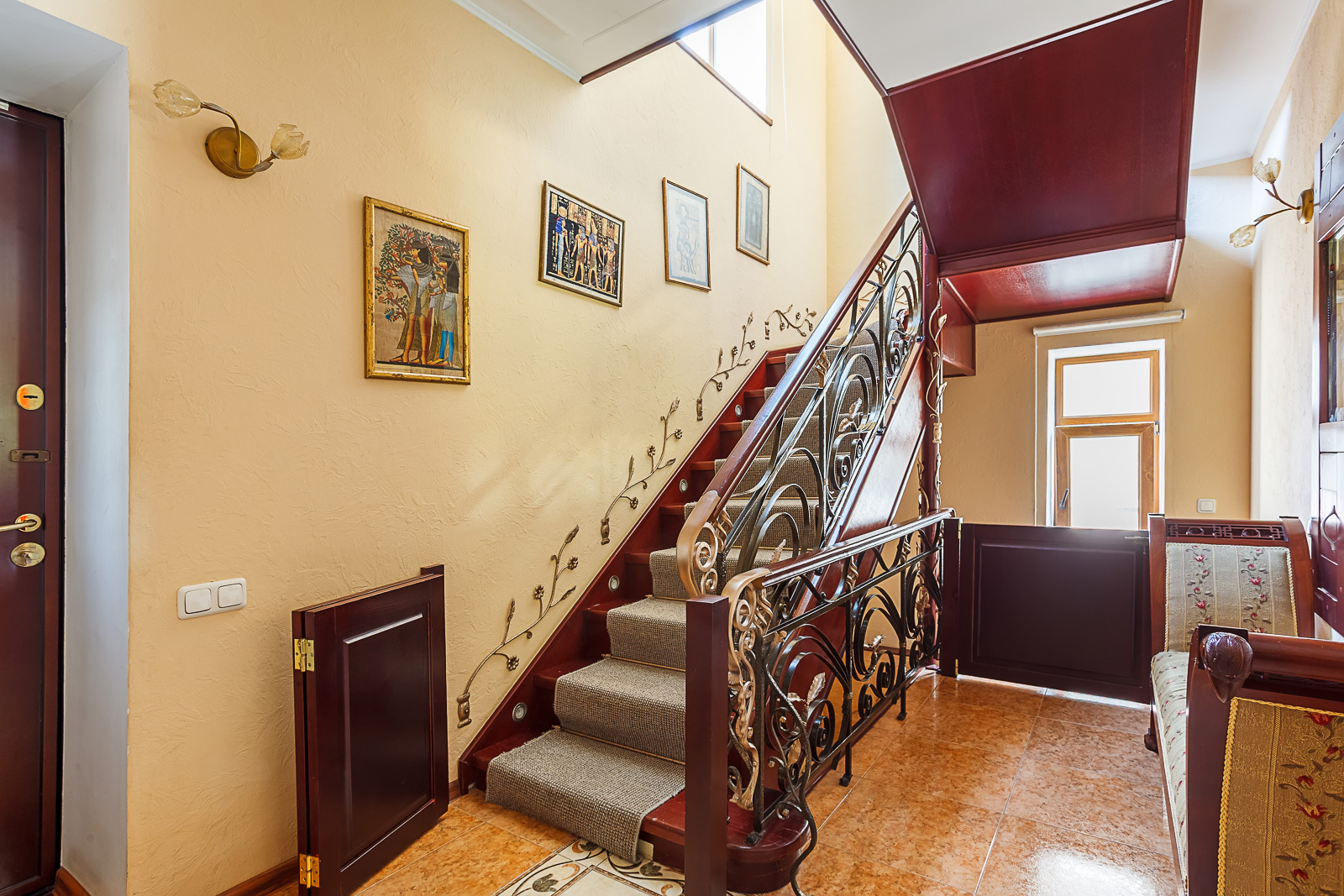 Продажа дома 397 м², Федорова Художника ул.