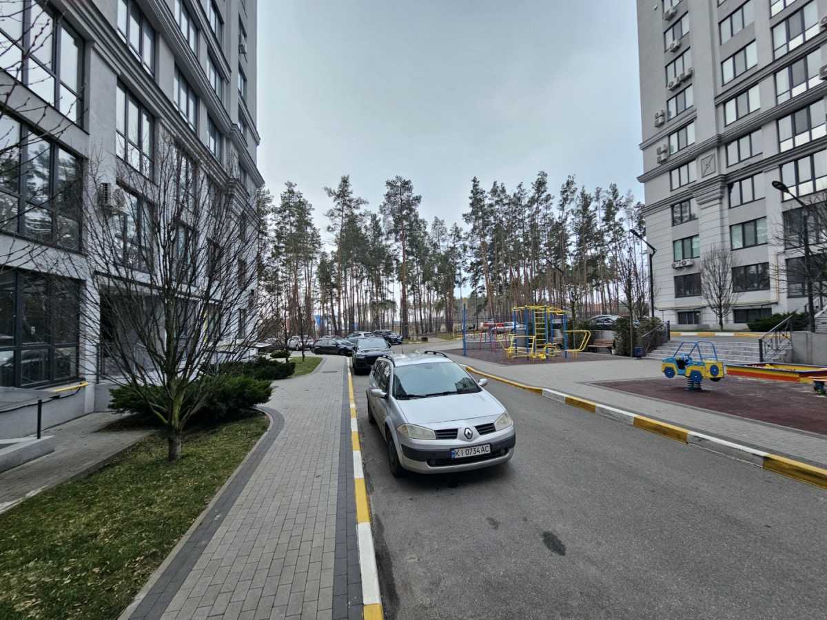 Продаж 1-кімнатної квартири 48 м², Університетська вул., 1ч