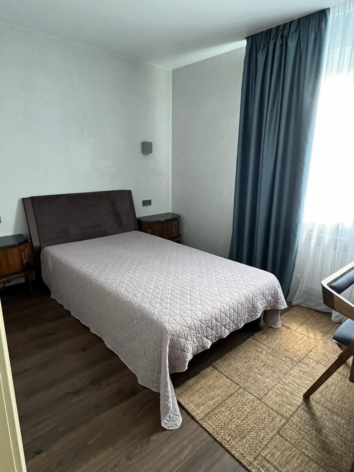 Продаж будинку 280 м², Жертв Революції вул.