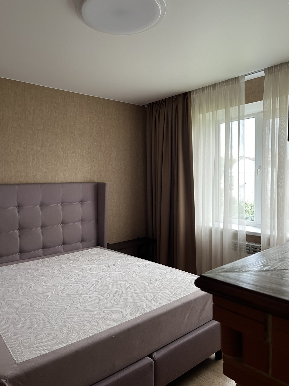 Продаж будинку 280 м², Жертв Революції вул.