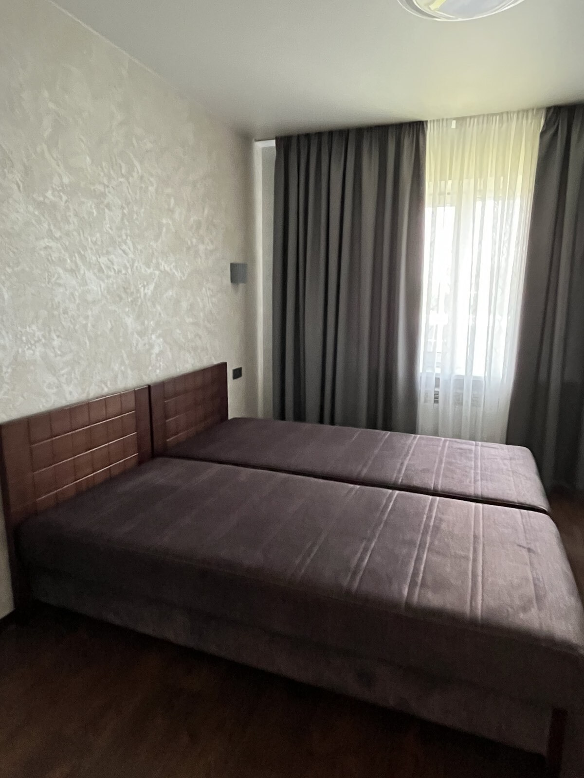 Продаж будинку 280 м², Жертв Революції вул.