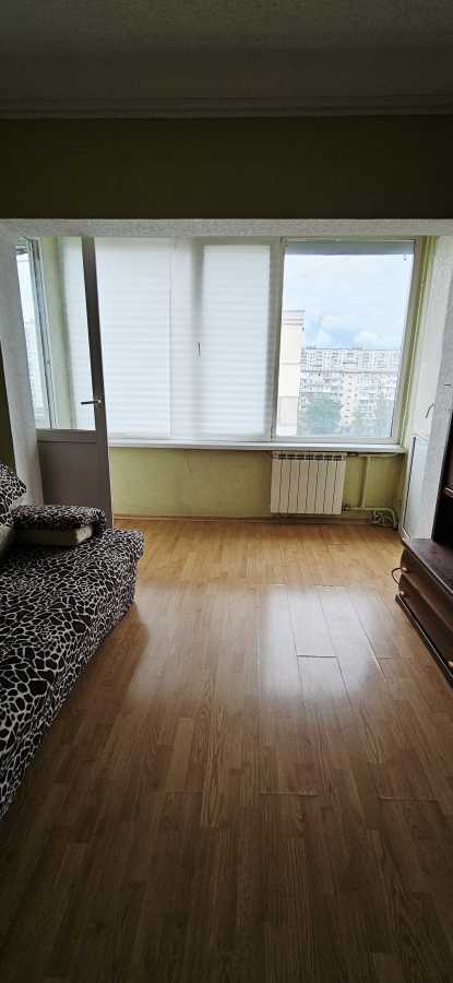 Продаж 3-кімнатної квартири 65 м², Маршала Малиновського вул., 32