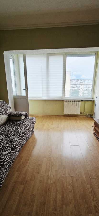 Продаж 3-кімнатної квартири 65 м², Маршала Малиновського вул., 32