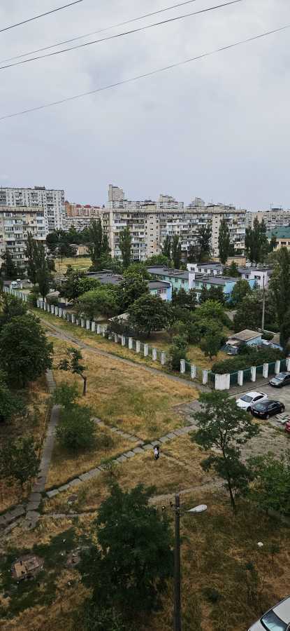 Продаж 3-кімнатної квартири 65 м², Маршала Малиновського вул., 32