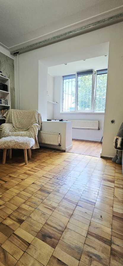 Продажа 2-комнатной квартиры 58.5 м², Героев Космоса ул., 11