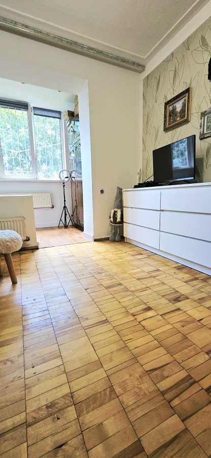 Продажа 2-комнатной квартиры 58.5 м², Героев Космоса ул., 11