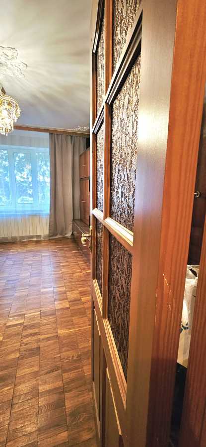 Продажа 2-комнатной квартиры 58.5 м², Героев Космоса ул., 11