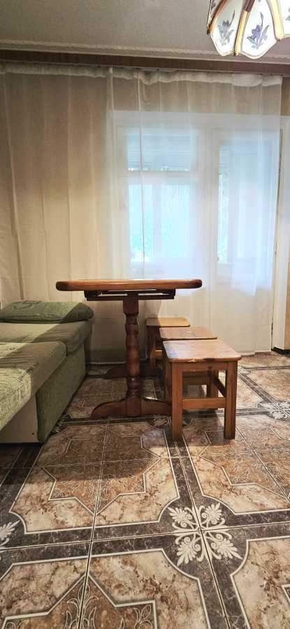 Продажа 2-комнатной квартиры 58.5 м², Героев Космоса ул., 11