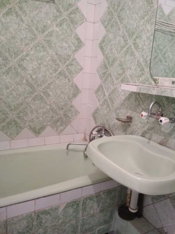 Аренда 2-комнатной квартиры 56 м², Строителей ул., 33