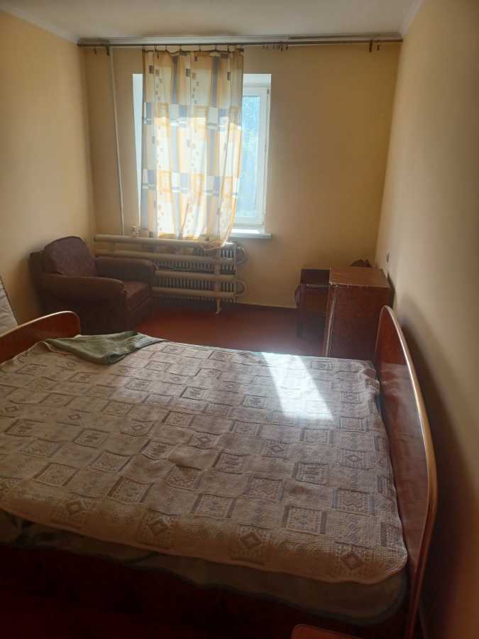 Оренда 2-кімнатної квартири 55 м², Уральська вул., 19