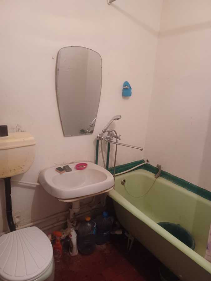 Оренда 2-кімнатної квартири 55 м², Уральська вул., 19