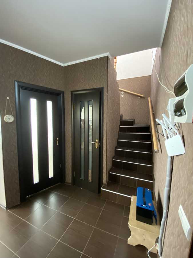 Продаж 3-кімнатної квартири 68.9 м², Михайла Величка вул., 7