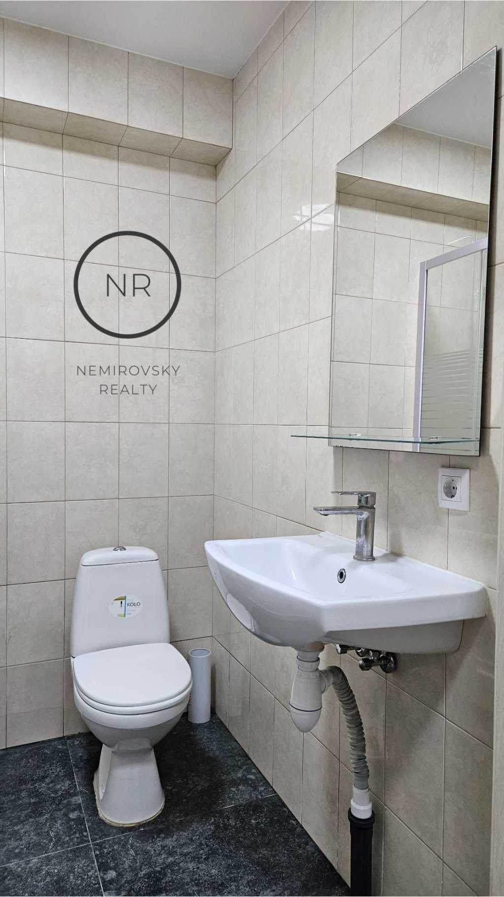 Продаж 1-кімнатної квартири 27 м², Московська вул., 35в