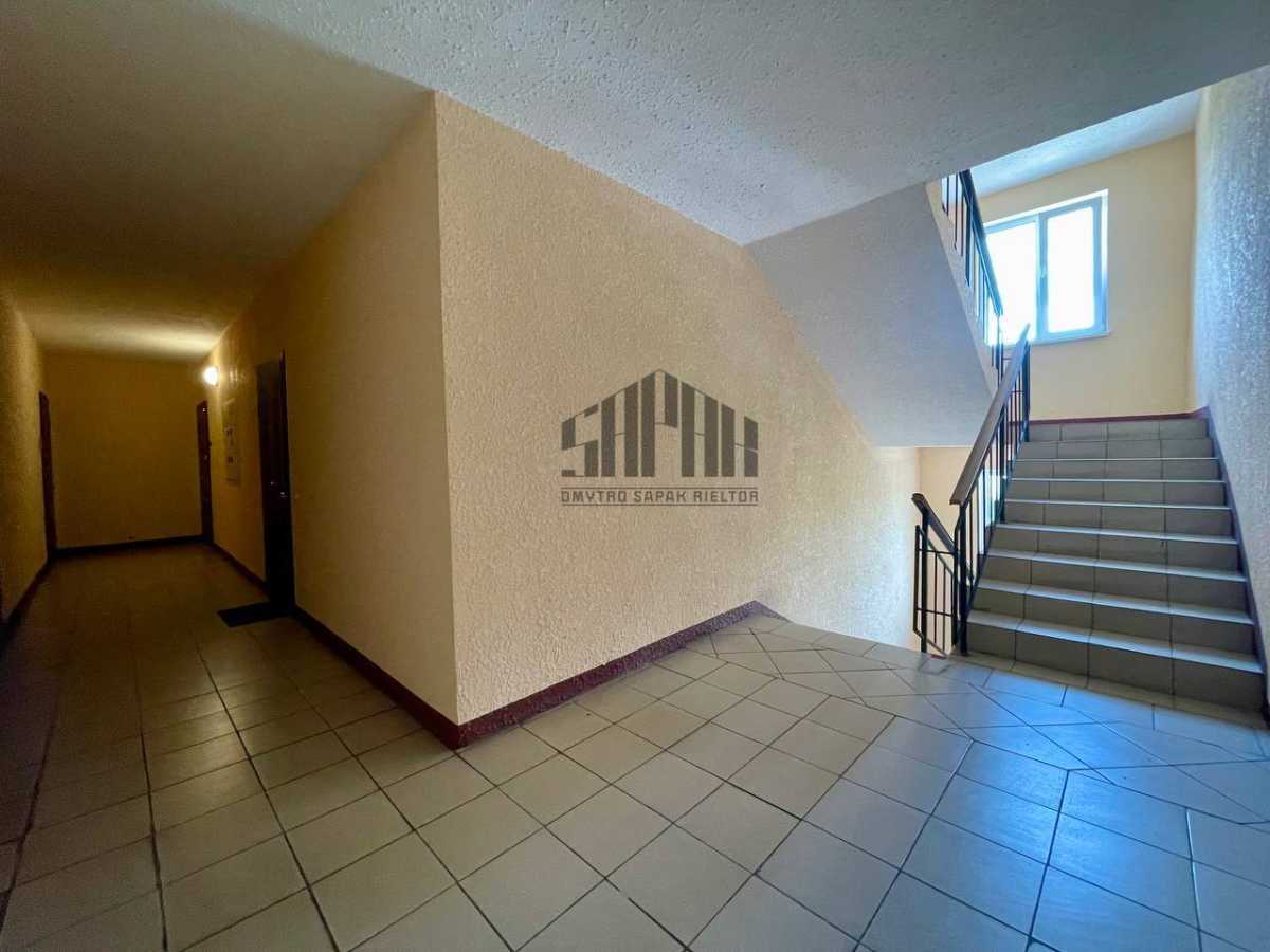 Продаж 1-кімнатної квартири 41 м², Київська вул., 128