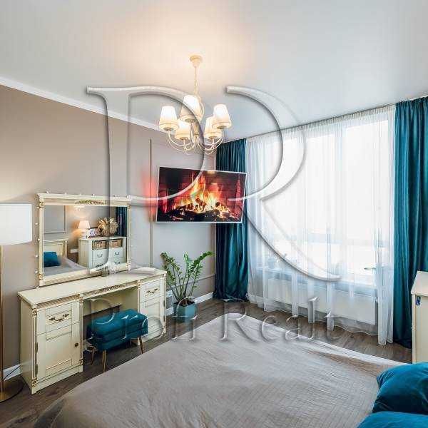 Продаж 3-кімнатної квартири 83 м², Каховська вул., 62А