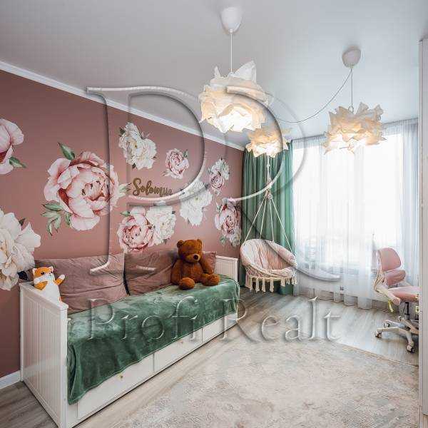 Продаж 3-кімнатної квартири 83 м², Каховська вул., 62А