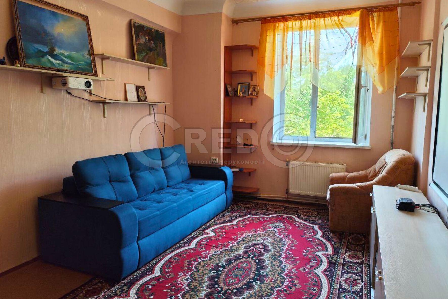Продажа 3-комнатной квартиры 85.3 м², Світлогірська